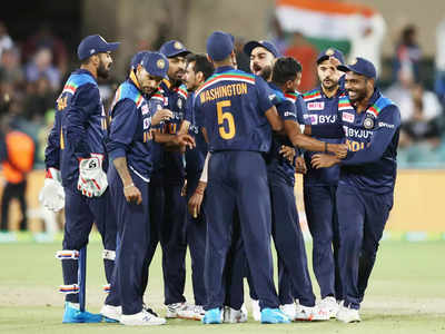 IND vs ENG T20I : रोहित आणि विराटला वर्ल्ड रेकॉर्ड करण्याची संधी; पाक खेळाडूचा विक्रम धोक्यात
