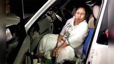 CM Mamata Banerjee Injured: सीएम ममता बनर्जी के चोटिल होने पर सोशल मीडिया पर ट्रेंड हुए प्रशांत किशोर, यूजर्स बोले- आप कमाल के डायरेक्टर हैं