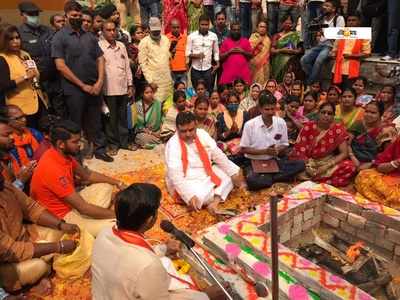 West Bengal Assembly Election 2021: মন্দিরে পুজো-যজ্ঞ সেরে মনোনয়নের পথে শুভেন্দু