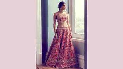 Bridal Lehenga Choli : पर्फेक्ट ब्राइडल लुक के लिए खरीदें ये Lehenga Choli