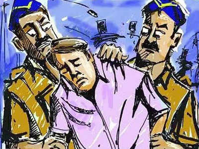 7 जिलों की महिलाओं से करता था अश्लील बातें, पुलिस ने वेश बदलकर पकड़ा