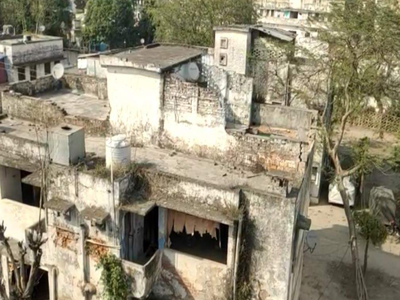 Lucknow News : 35वीं पीएसी वाहिनी बिल्डिंग की हालत खस्ता, टला हादसा..लेकिन खतरा बरकरार