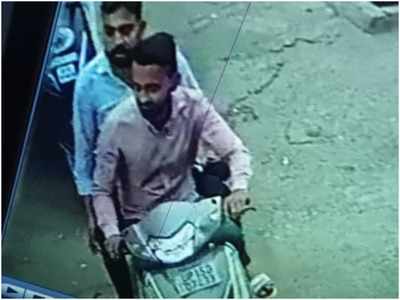 Meerut News: मेरठ में चोरी हो रहे लड़कियों के अंडर गारमेंट्स,  निशाने पर ऐसे स्कूटी सवार, थाने में हंगामा