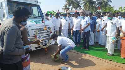 திருஷ்டி சுத்தி பிரசாரத்துக்கு கிளம்பிய முதல்வர் எடப்பாடி