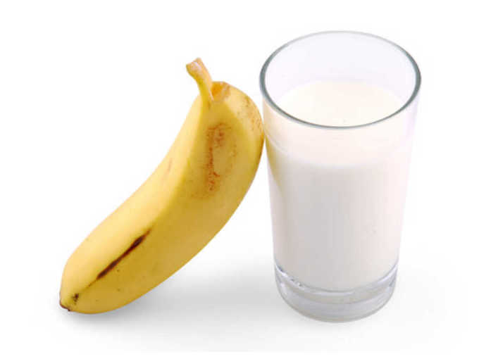 ​केला और दूध एक साथ क्‍या करते हैं