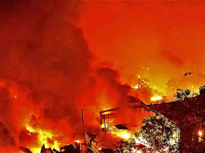 fire in goregaon and rabale: मुंबई- गोरेगाव, रबाळेत भीषण आग; संजय निरुपम यांचा गंभीर आरोप