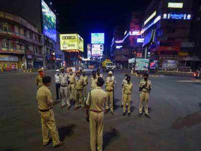 Corona India : एमपी, गुजरात, महाराष्ट्र के कई शहरों में सख्ती, कहीं नाइट कर्फ्यू तो कहीं लॉकडाउन