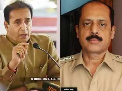 सचिन वझे केस LIVE: पहले मुंबई पुलिस कमिश्नर का तबादला, अब गृहमंत्री देशमुख की कुर्सी छिनेगी?