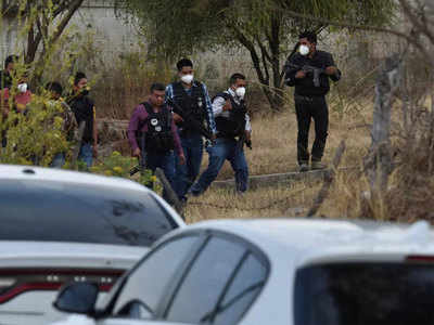 मेक्सिको: ड्रग्ज माफियांचा पोलिसांवर हल्ला; १३ जण ठार