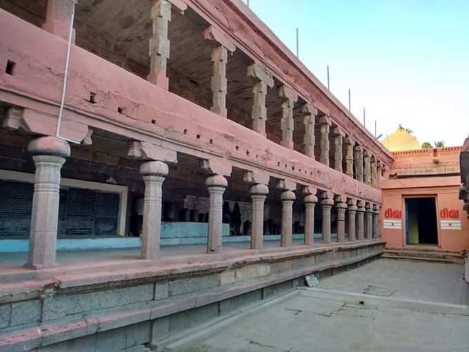Thirumazhapadi Vaidyanathaswami Temple praharam