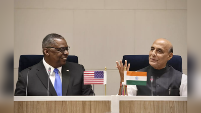 India - US : राजनाथ सिंहांची अमेरिकेच्या संरक्षण मंत्र्यांना मनगटांची टाळी