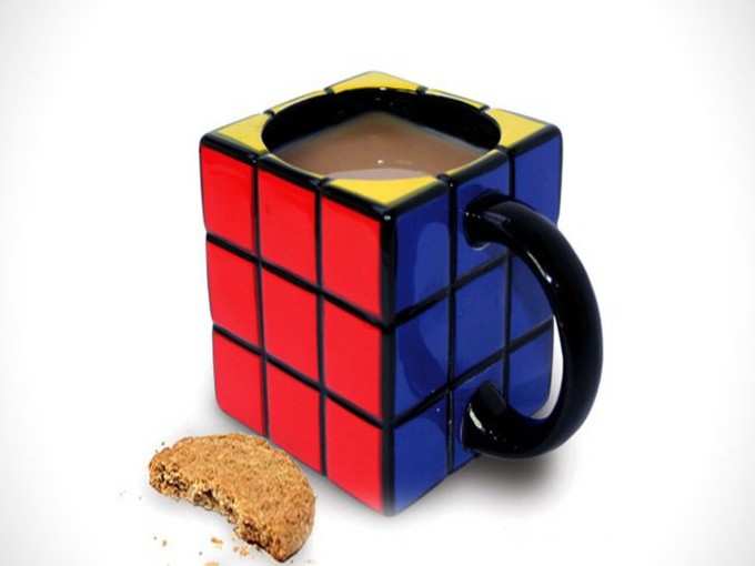 Cup है या Puzzle?