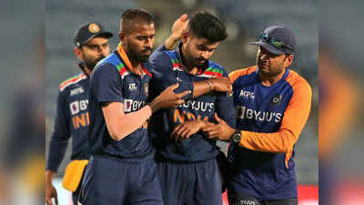 Shreyas Iyer Injury: फील्डिंग के दौरान श्रेयस अय्यर बाएं कंधे की हड्डी खिसकी, दिल्ली कैपिटल्स को लग सकता है बड़ा झटका