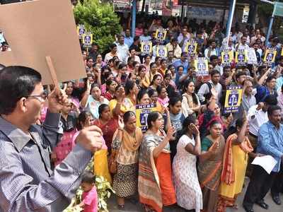 బ్యాంకుల ప్రైవేటీకరణపై సంప్రదింపులు జరుగుతున్నాయి: ఆర్బీఐ గవర్నర్