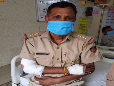 Meerut news : अवैध खनन रोकने गई वन विभाग की टीम पर खनन माफियाओं ने चढ़ाया ट्रैक्टर, आधा दर्जन घायल