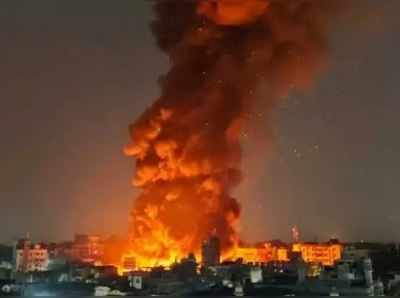 Pune Fire: પુણેની ફેશન સ્ટ્રીટ માર્કેટમાં ભીષણ આગ, તમામ દુકાનો બળીને ખાખ