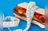 Weight loss: ডায়েটের ফাঁকে চিট মিল? কখন খাবেন জেনে নিন