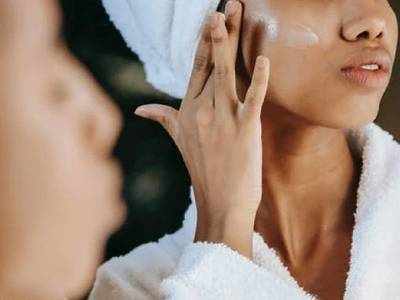 Skin Cream : होली के बाद डैमेज स्किन का ध्यान रखेगी ये Skin Cream, आज ही से करें इस्तेमाल