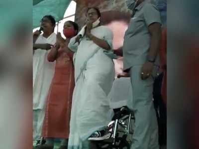 West Bengal election: नंदीग्राम में चुनाव प्रचार का आखिरी दिन, जब राष्ट्रगान के दौरान वीलचेयर से उठ खड़ी हुईं ममता बनर्जी