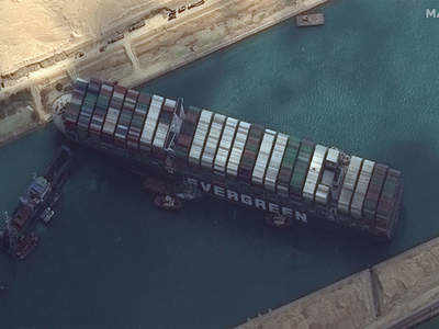 Suez canal सुएझ कोंडी: भारतीय चालक दल बळीचे बकरे? अटकेची कारवाई होण्याची शक्यता