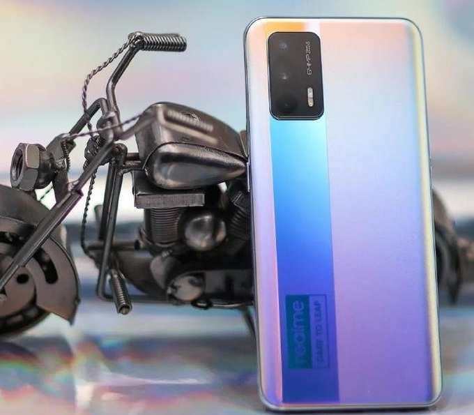 Realme GT NEO Look