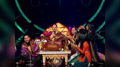 Indian Idol 12: हारमोनियम बजाते वक्त रेखा ने यूं उतारी अमिताभ बच्चन की नकल, देखते रह गए सब