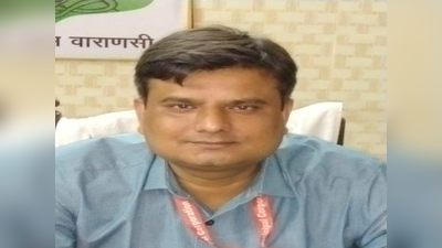 Varanasi News : सड़क हादसे में सहायक नगर आयुक्त की मौत, सेल्फी लेने के दौरान हुआ हादसा