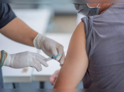 કોરોનાની રસી લીધા પછી આ ત્રણ વર્ગના લોકો પર સાઇડ ઇફેક્ટનું વધુ જોખમ 