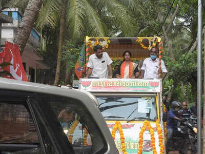 Kerala Elections 2021: 25 साल बाद मुस्लिम लीग से महिला कैंडिडेट, गुजराती स्ट्रीट को मोदी का इंतजार...कोझिकोड से ग्राउंड रिपोर्ट