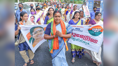 ശോഭ സുരേന്ദ്രനെതിരെ തെരഞ്ഞെടുപ്പ് കമ്മീഷനിൽ പരാതി