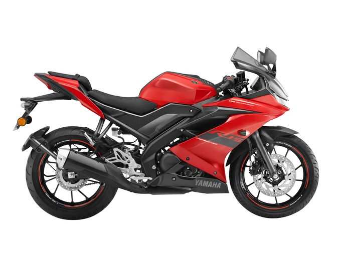 Yamaha R15 Red 1