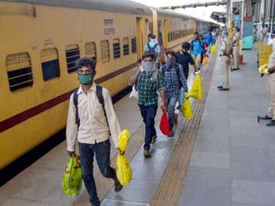 மீண்டும் லாக்டவுன் பரபரப்பு; மூட்டை முடிச்சுகளுடன் கிளம்பிய தொழிலாளர்கள்!