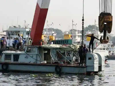 बांगलादेश: मालवाहू जहाजाला प्रवासी जहाजाची धडक; २७ जणांचा मृत्यू