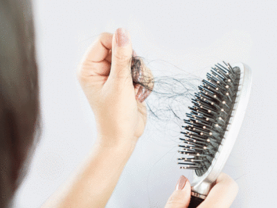 Stop Hair Fall: एक ही बार में बालों का गिरना कम करेगा यह DIY आयुर्वेदिक हेयर मास्क