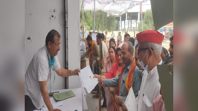 UP panchayat chunav : BDC चुनाव के मैदान में लालू की समधन, दूसरी बार दाखिल किया पर्चा
