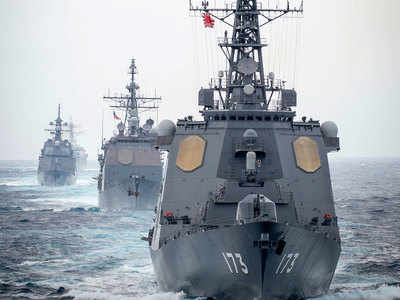 यूक्रेन को लेकर यूरोप में मंडराया जंग का खतरा, रूसी युद्धपोतों का जवाब देंगे अमेरिकी जंगी जहाज