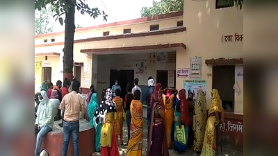 Coronavirus in Gorakhpur : एक तरफ कोरोना की चौतरफा मार, खत्म हुआ वैक्सीन का भंडार