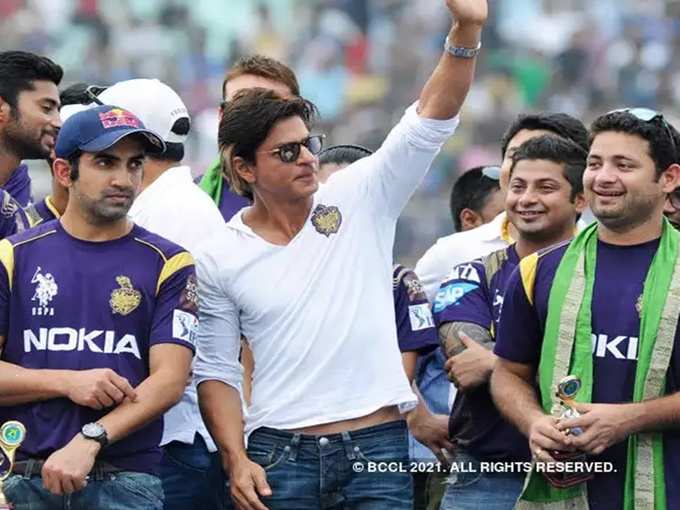 IPL চ্যাম্পিয়ন KKR, ধুমধাম সেলিব্রেশনে শাহরুখ-মমতা