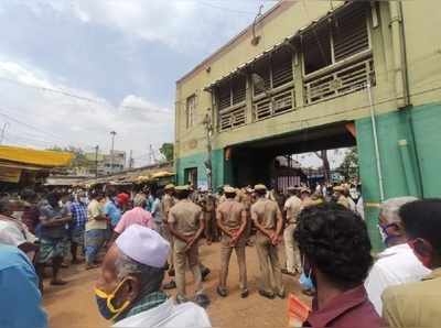 புதுச்சேரியில் கொரோனா தடுப்பூசி தமிழிசை திருவிழா!