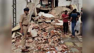 અમદાવાદ: રાણીપમાં સિલિન્ડર બ્લાસ્ટ થતાં બે માળનું મકાન ધરાશાયી, બેનાં મોત