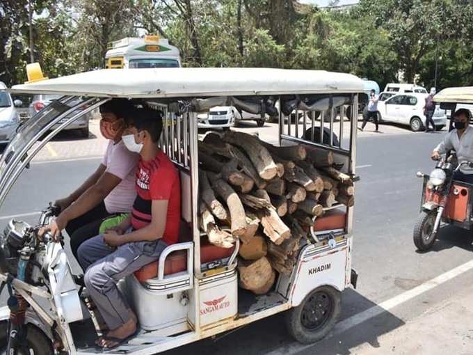 कोरोना के बढ़ते संक्रमण के बीच राजधानी लखनऊ में बदइंतजामी का हाल सामने आया है