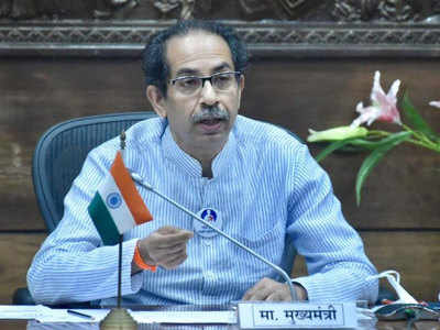 Uddhav Thackeray: संचारबंदी, निर्बंधांबाबत मुख्यमंत्री ठाकरे कठोर; दिला महत्त्वाचा आदेश