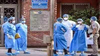 दिल्ली में कोरोना विस्फोट, एक दिन में रेकॉर्ड 17,282 नए मामले, 104 मरीजों की मौत