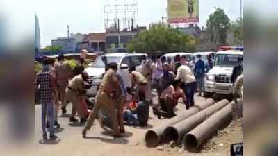 మంత్రి ఈటలకు సొంత జిల్లాలోనే షాకిచ్చిన నిరుద్యోగులు