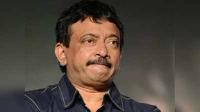 RGV: కరోనాకి పాలిటిక్స్‌కి లింక్.. ఓట్ల పాలి‘ట్రిక్స్’ అంటూ వర్మ తూట్లు!! ప్రభుత్వంపై సెటైర్స్