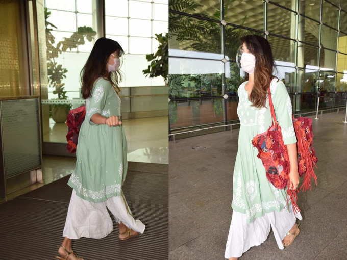 Rhea Chakraborty clicked at airport