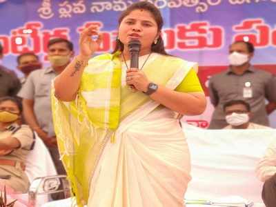 ఏపీ డిప్యూటీ సీఎం పుష్ప శ్రీవాణికి హైకోర్టు నోటీసులు.. మళ్లీ చిక్కులు