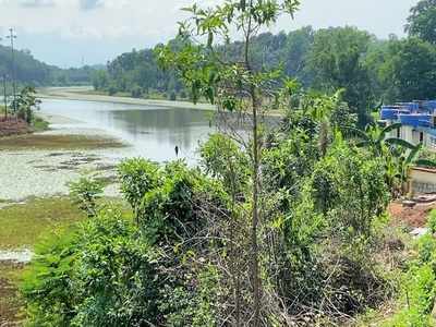 ഞെട്ടരുത്; തിരുവനന്തപുരത്തുകാര്‍ കുടിക്കുന്നത് ഈ വെള്ളമാണ്, വീഡിയോ കാണാം