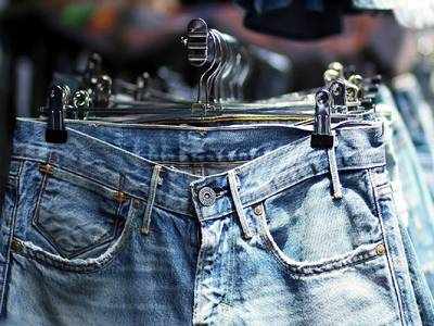 सस्ती कीमत में ब्रांडेड Jeans खरीदने का आखिरी मौका, Mega Fashion Sale से करें शॉपिंग