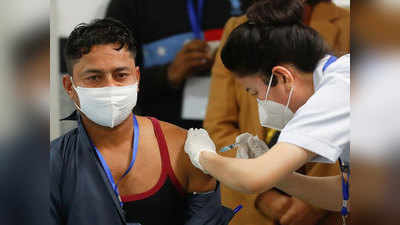 Coronavirus Vaccination in india: बड़ी खबर, 1 मई से 18 साल से ऊपर का हर शख्स लगवा सकेगा टीका